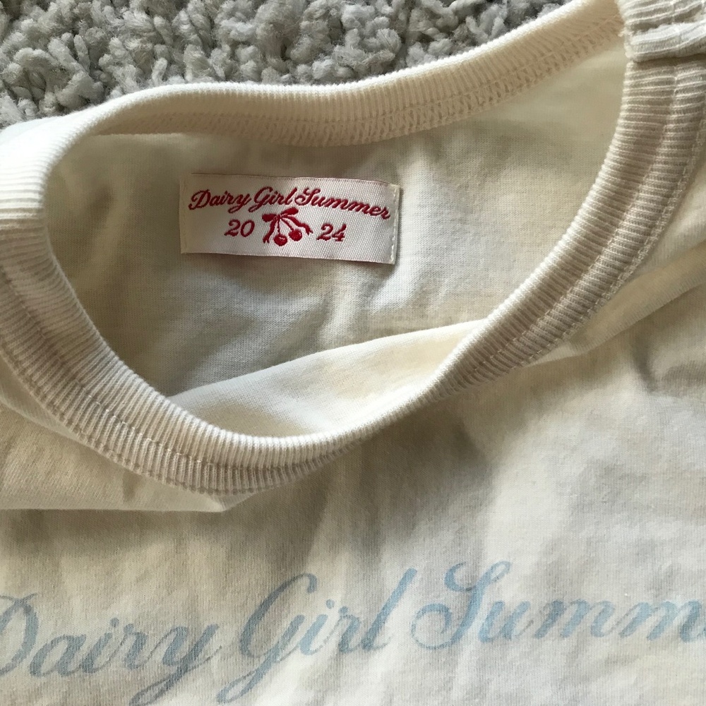Dairy boy T-shirt size xs